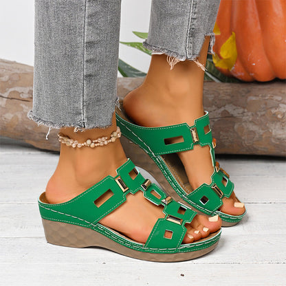👡Női retro, áttört, ferde sarkú papucs